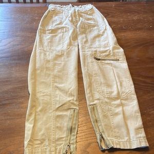 Forever 21 Paperbag waist pant size XS